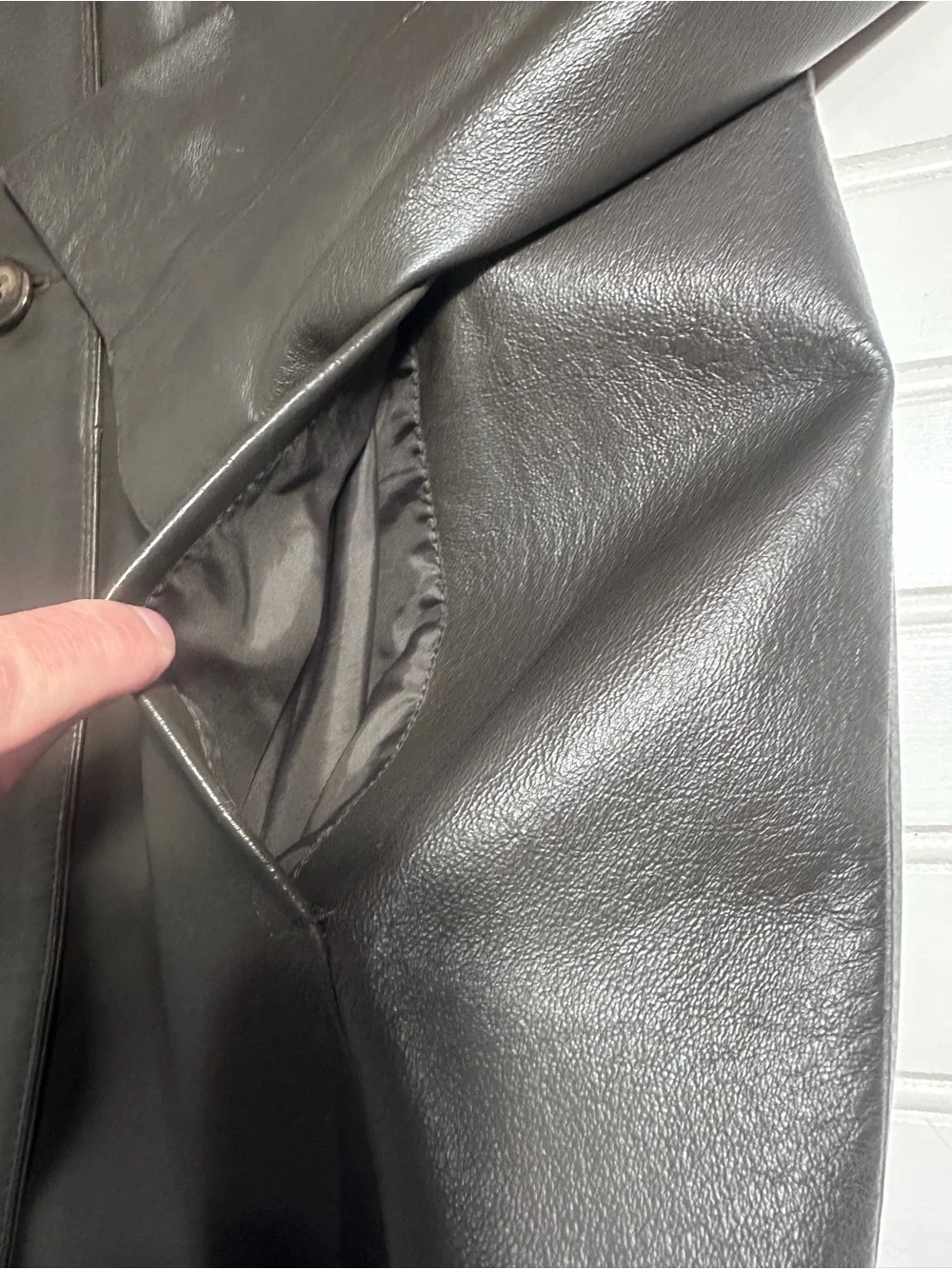 Bernardo Collection brown genuine leather coat women’s small